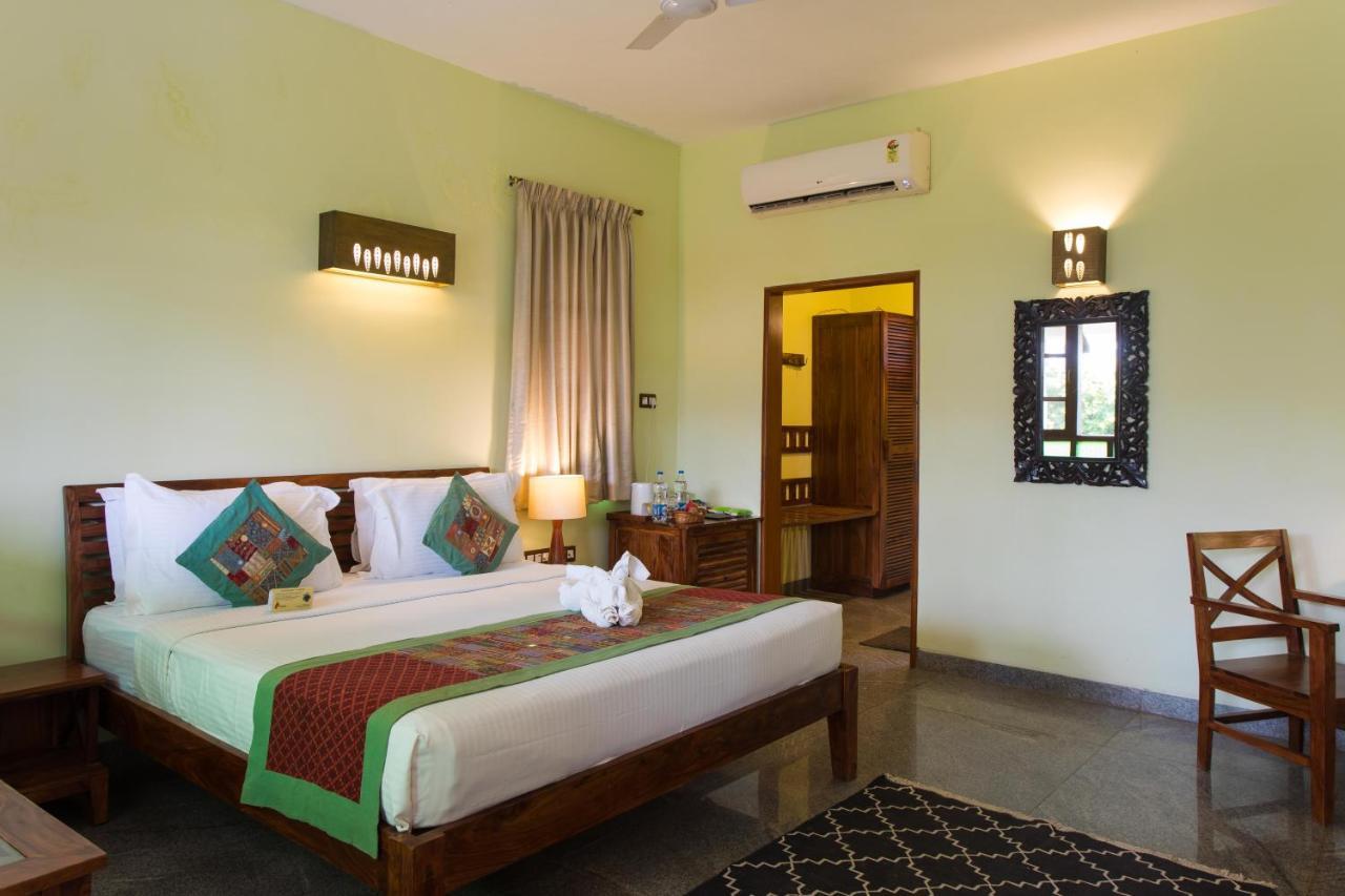 เฮอริเทจ รีสอร์ต ฮัมปี Hotel ภายนอก รูปภาพ